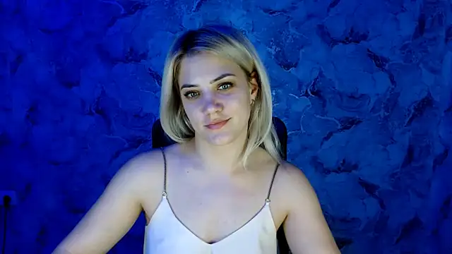 nika gold1 online show from 12.15.24