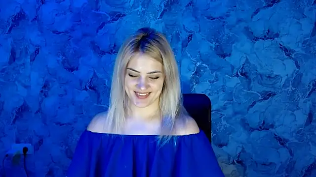 nika gold1 online show from 03.15.25