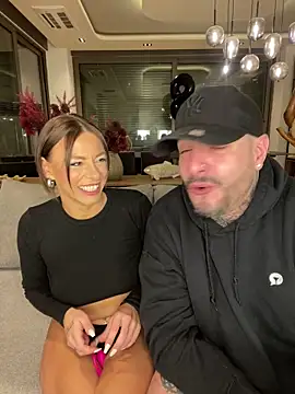 SexOnMyLvL online show from 12.31.24