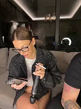 SexOnMyLvL online show from 11.21.25