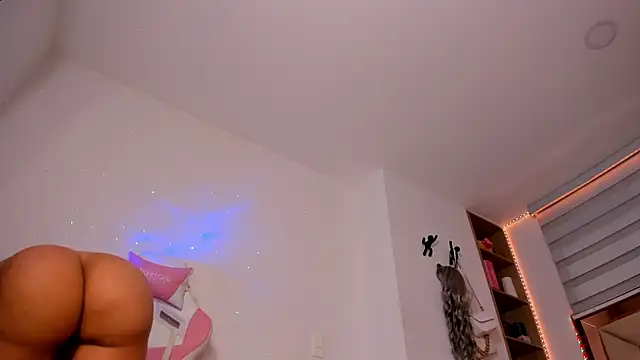 andreafernandz online show from 05.23.26