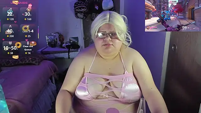 Snapshot of Bimbolola chatting on 12.02.25 Bimbolola online show from 12.02.25