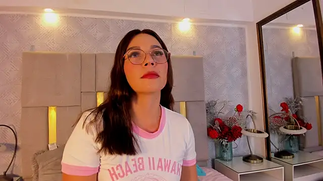 Camilaa Sanchez  online show from 05.20.26