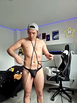 AustinSummerr online show from 10.16.25