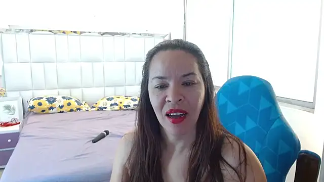 Snapshot of Lizeth_Bels chatting on 05.17.26 Lizeth Bels online show from 05.17.26