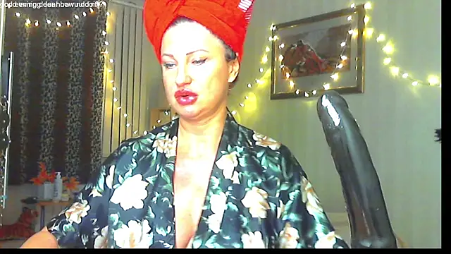 hornymommy69  online show from 01.12.25