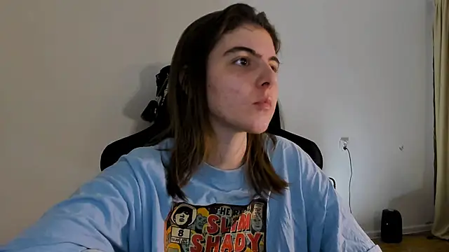 emmamurrr online show from 03.04.25