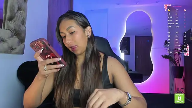 Snapshot of AmelyaMann chatting on 09.16.25 AmelyaMann online show from 09.16.25