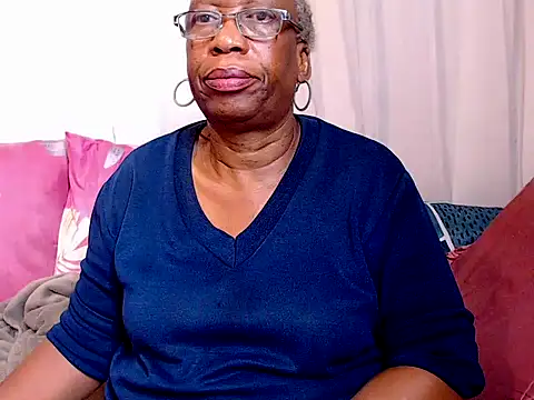 Snapshot of Freakyassnwildx chatting on 03.22.25 Freakyassnwildx online show from 03.22.25