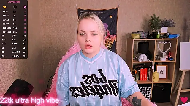 flower sarah  online show from 02.09.25