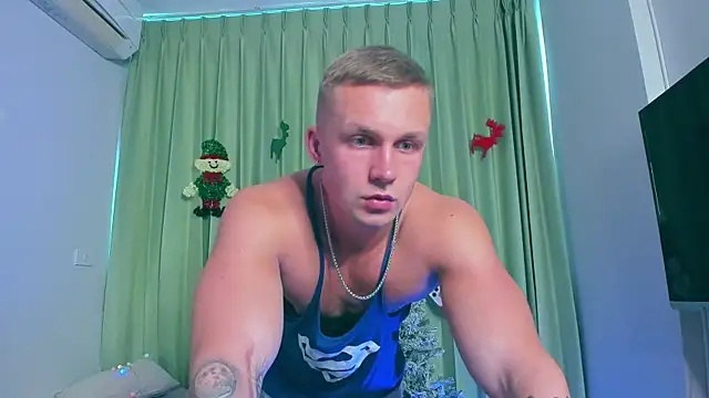 Snapshot of Samuel_Andrew chatting on 12.25.24 Samuel Andrew online show from 12.25.24