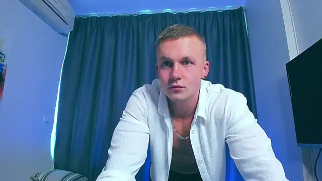 Snapshot of Samuel_Andrew chatting on 01.31.25 Samuel Andrew online show from 01.31.25