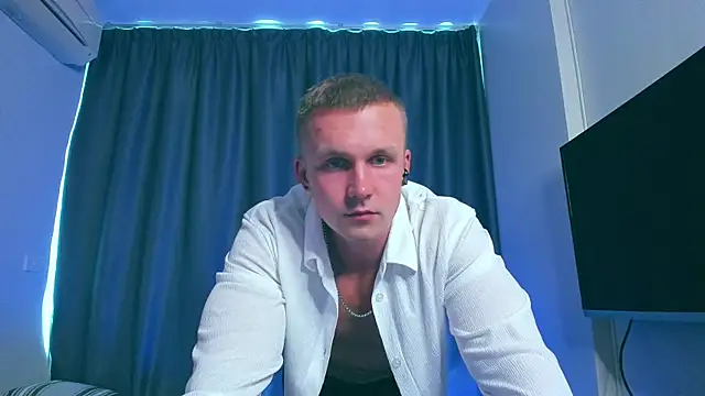 Snapshot of Samuel_Andrew chatting on 01.31.25 Samuel Andrew online show from 01.31.25