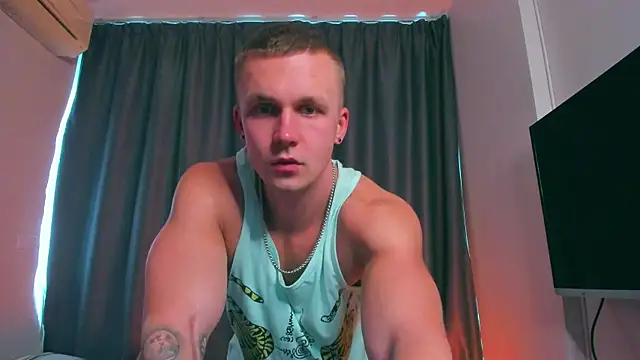 Snapshot of Samuel_Andrew chatting on 02.01.25 Samuel Andrew online show from 02.01.25