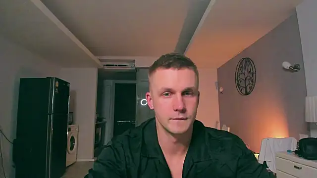 Snapshot of Samuel_Andrew chatting on 09.13.25 Samuel Andrew online show from 09.13.25