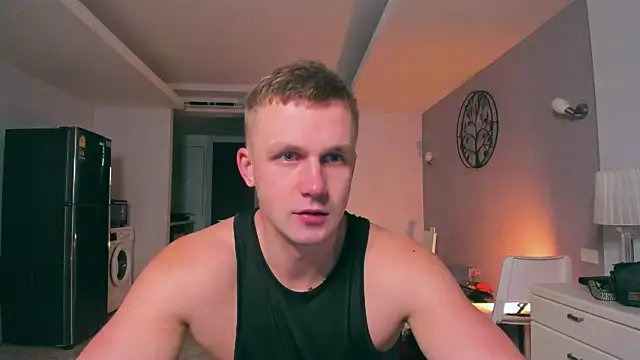 Snapshot of Samuel_Andrew chatting on 09.16.25 Samuel Andrew online show from 09.16.25