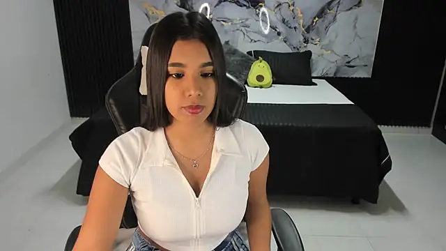 Ivy 16 online show from 02.01.25