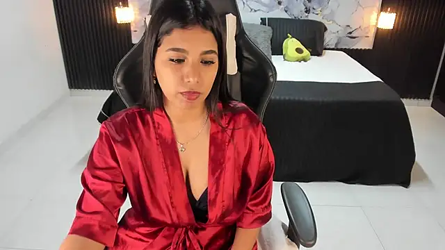 Ivy 16 online show from 03.15.25