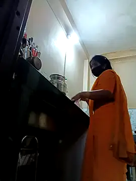 Snapshot of Mamta_Chaterjee chatting on 02.16.26 Mamta Chaterjee online show from 02.16.26