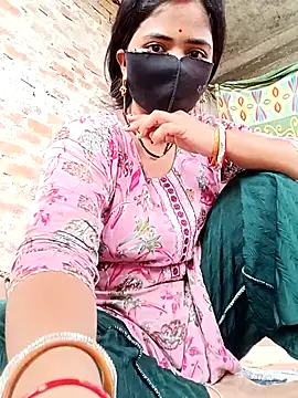 Snapshot of Mamta_Chaterjee chatting on 07.14.26 Mamta Chaterjee online show from 07.14.26