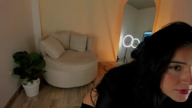 miss catalina9 online show from 12.04.24