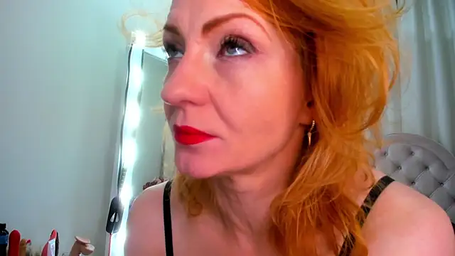 SquirtyAlisa online show from 10.14.25