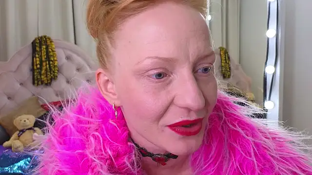 SquirtyAlisa online show from 11.22.25