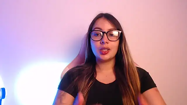 Snapshot of lalawhitte chatting on 01.15.26 lalawhitte online show from 01.15.26