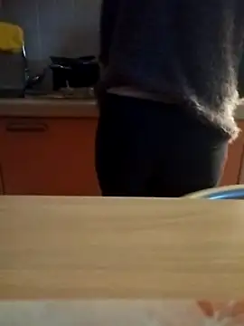 Snapshot of StefySamara chatting on 04.12.26 StefySamara online show from 04.12.26