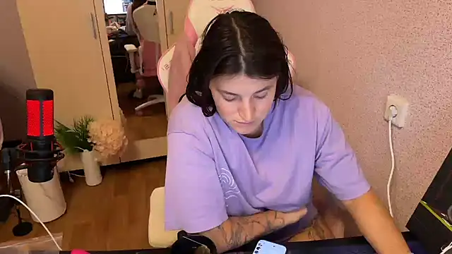 Katrin  kiss online show from 11.18.25