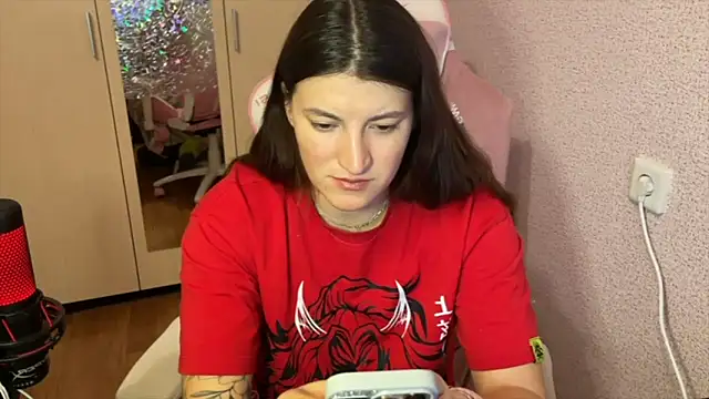 Katrin  kiss online show from 02.12.26