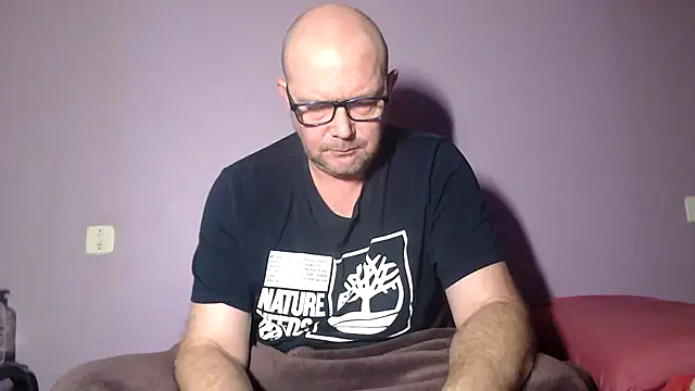 Snapshot of hairy_orbite chatting on 12.05.25 hairy orbite online show from 12.05.25