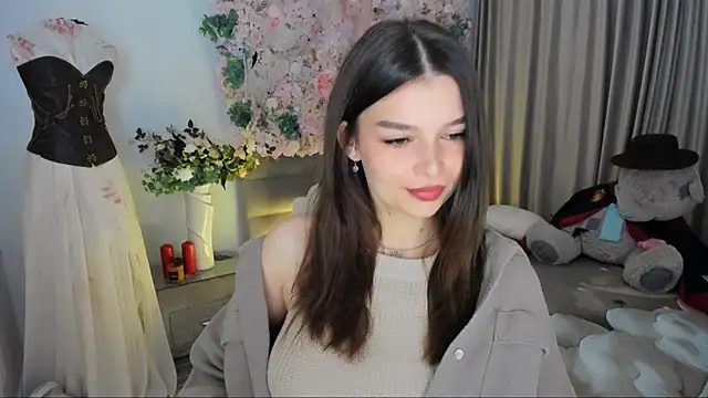 Snapshot of ContinentOfTranquility chatting on 11.10.25 ContinentOfTranquility online show from 11.10.25