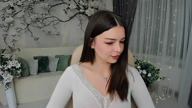 Snapshot of ContinentOfTranquility chatting on 11.22.25 ContinentOfTranquility online show from 11.22.25