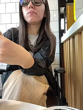 Snapshot of Jinna_milli chatting on 03.09.25 Jinna milli online show from 03.09.25