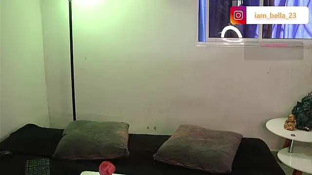 yourtoybella online show from 02.17.26