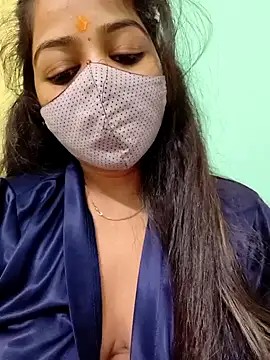 Snapshot of Monalisa_Singh chatting on 12.12.24 Monalisa Singh online show from 12.12.24