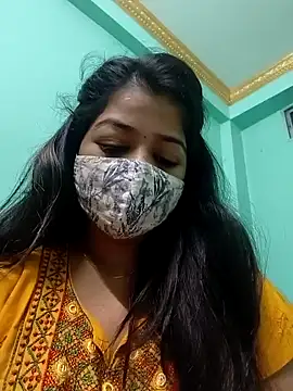 Snapshot of Monalisa_Singh chatting on 01.05.25 Monalisa Singh online show from 01.05.25