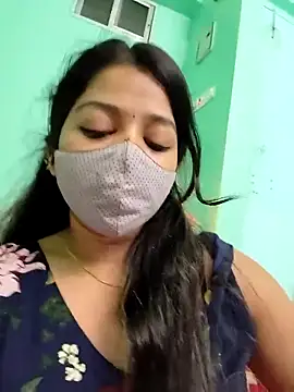 Snapshot of Monalisa_Singh chatting on 02.06.25 Monalisa Singh online show from 02.06.25