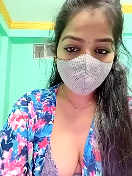 Snapshot of Monalisa_Singh chatting on 03.05.25 Monalisa Singh online show from 03.05.25