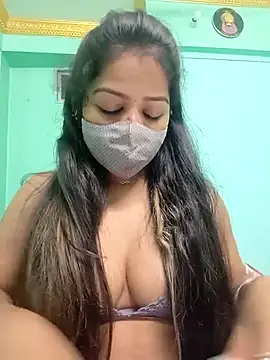 Snapshot of Monalisa_Singh chatting on 03.05.25 Monalisa Singh online show from 03.05.25