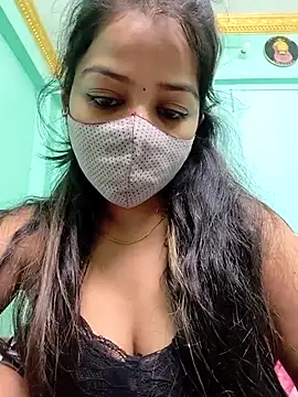 Snapshot of Monalisa_Singh chatting on 03.07.25 Monalisa Singh online show from 03.07.25