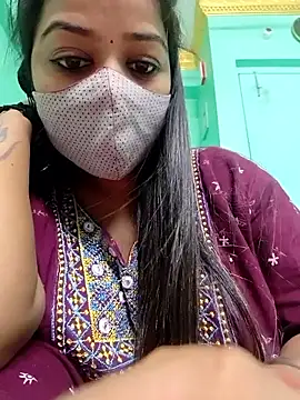 Snapshot of Monalisa_Singh chatting on 10.05.25 Monalisa Singh online show from 10.05.25