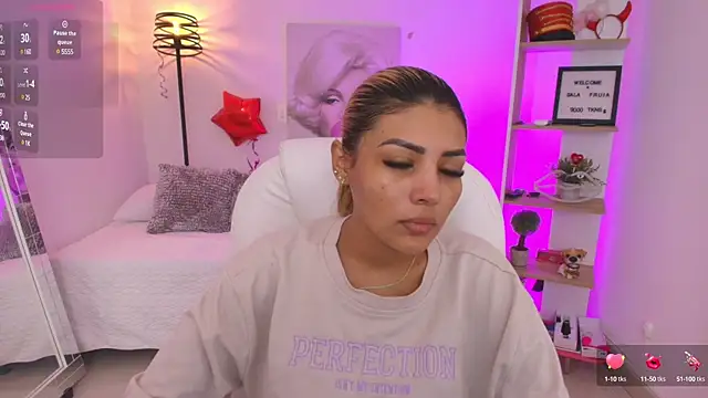 Snapshot of SALOOMEE__ chatting on 03.05.25 SALOOMEE online show from 03.05.25