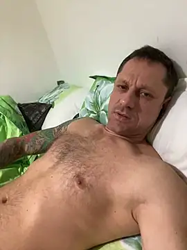 Snapshot of Yourhotboy_42 chatting on 01.30.25 Yourhotboy 42 online show from 01.30.25