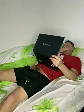 Snapshot of Yourhotboy_42 chatting on 02.22.25 Yourhotboy 42 online show from 02.22.25