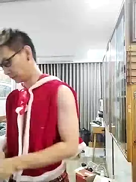 horny slavedog online show from 12.24.24