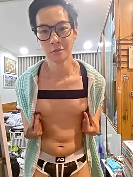 horny slavedog online show from 11.15.25