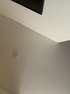 Snapshot of pamell_col chatting on 11.14.25 pamell col online show from 11.14.25