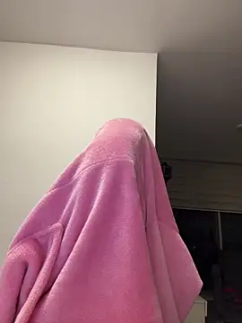 Snapshot of pamell_col chatting on 02.05.26 pamell col online show from 02.05.26